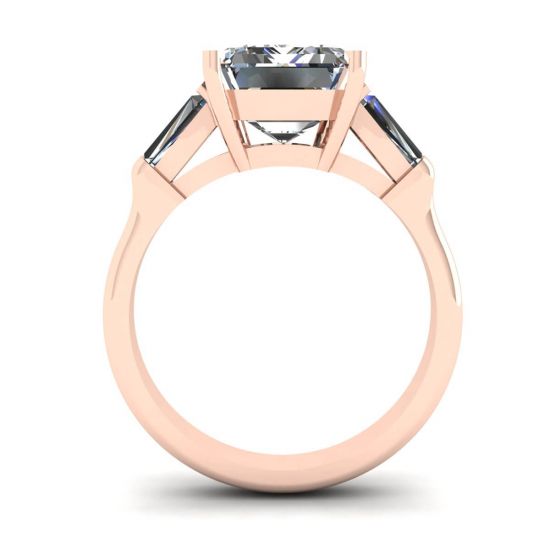 Anel de noivado com três pedras esmeralda e diamante baguete ouro rosa,  Ampliar imagem 2