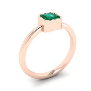 Elegante anel quadrado de esmeralda em ouro rosa 18K - Foto 3