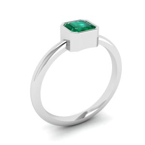 Elegante anel quadrado de esmeralda em ouro branco 18K - Foto 3