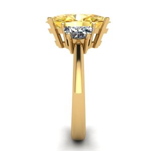 Diamante amarelo oval com anel de diamantes brancos meia-lua lateral ouro amarelo - Foto 2