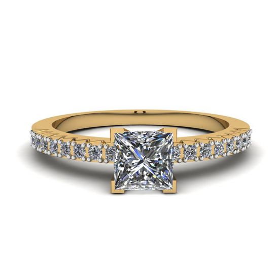 Anel de Diamante Corte Princesa em V com Pave Lateral em Ouro Amarelo, Imagem 1