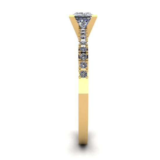 Anel de Diamante Corte Princesa em V com Pave Lateral em Ouro Amarelo, More Image 1