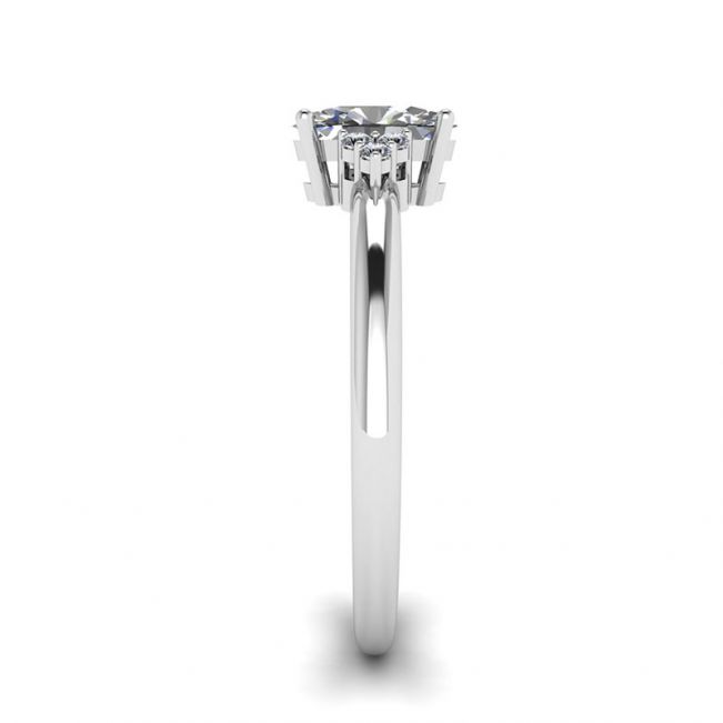 Diamante oval com anel de diamantes de 3 lados - Foto 2