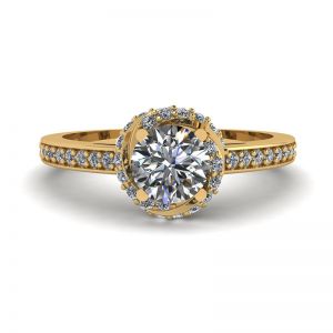 anel de ouro com diamantes