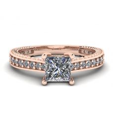Anel de diamante princesa estilo oriental com pavê em ouro rosa 18K