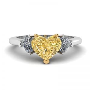 Diamante de coração amarelo de 1 quilate com anel de 2 corações laterais